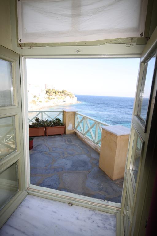 Apollonos Seafront Apartment Ερμούπολη Εξωτερικό φωτογραφία