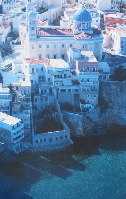 Apollonos Seafront Apartment Ερμούπολη Εξωτερικό φωτογραφία