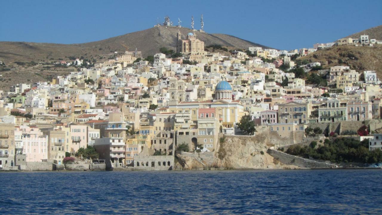 Apollonos Seafront Apartment Ερμούπολη Εξωτερικό φωτογραφία